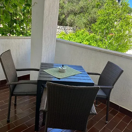 Meri 2 By Interhome * Mali Lošinj