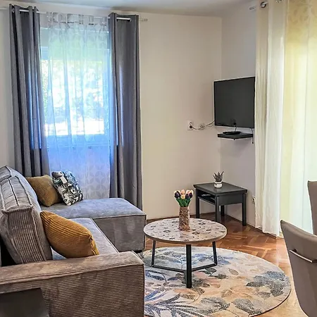 Meri 2 By Interhome Mali Losinj