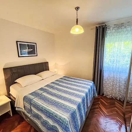Meri 2 By Interhome Mali Losinj