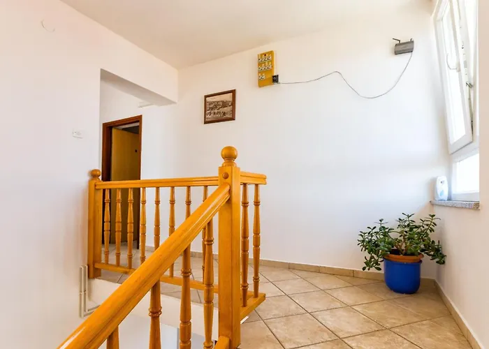 Apartamento Meri 2 By Interhome Mali Lošinj