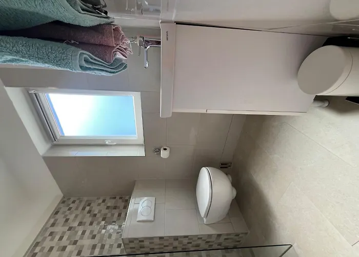 Meri 2 By Interhome Mali Lošinj