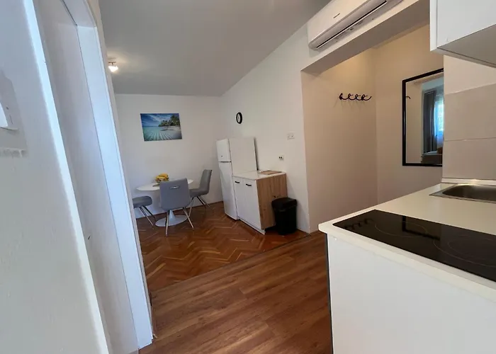 Apartamento Meri 2 By Interhome